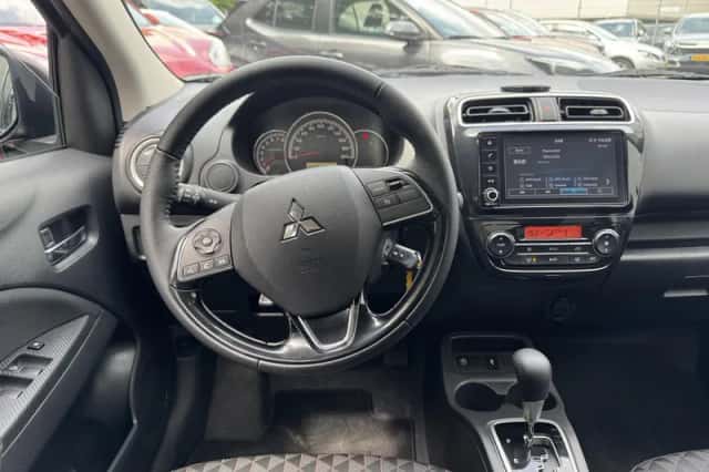 Mitsubishi Space Star (2022) thumbnail 11