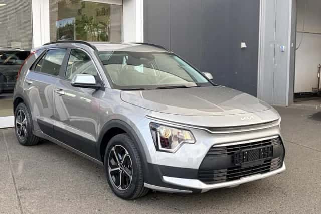 Kia Niro (2023) thumbnail 2