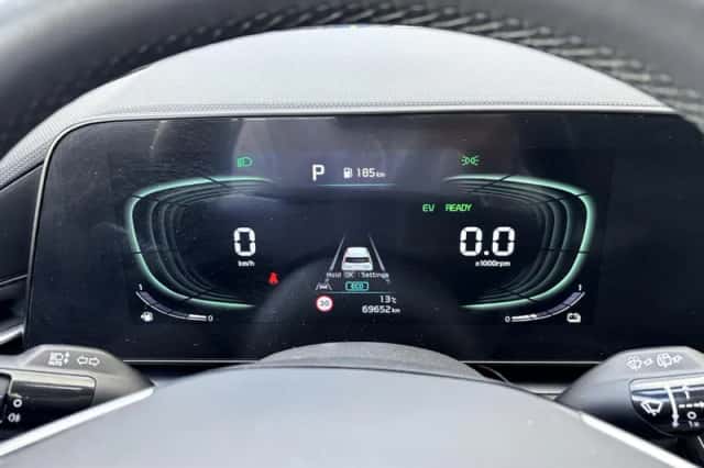 Kia Niro (2023) thumbnail 11