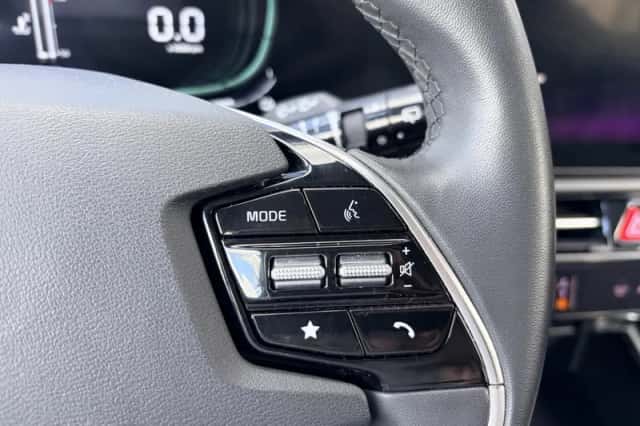 Kia Niro (2023) thumbnail 13