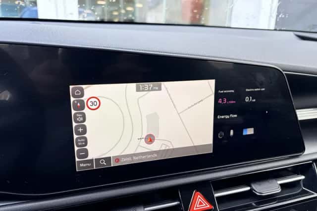 Kia Niro (2023) thumbnail 18