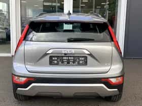 Kia Niro (2023) thumbnail 5