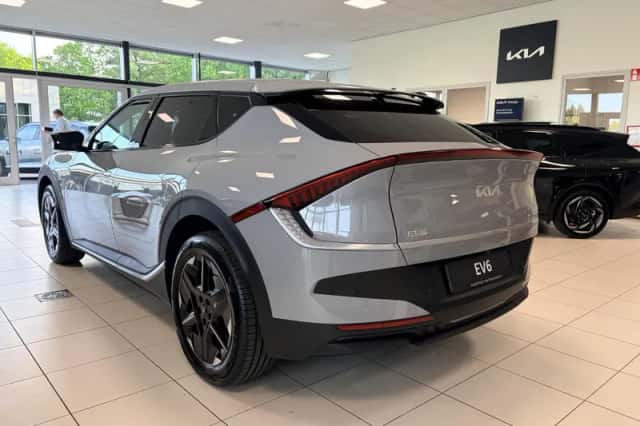 Kia EV6 (2026) thumbnail 4