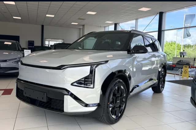 Kia EV5 (2026) thumbnail 1