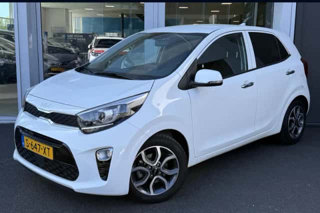Kia Picanto (2023) thumbnail 1