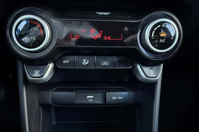 Kia Picanto (2023) thumbnail 19