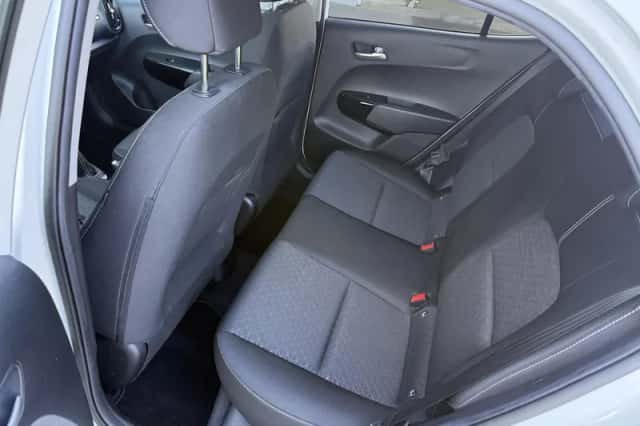 Kia Picanto (2023) thumbnail 20