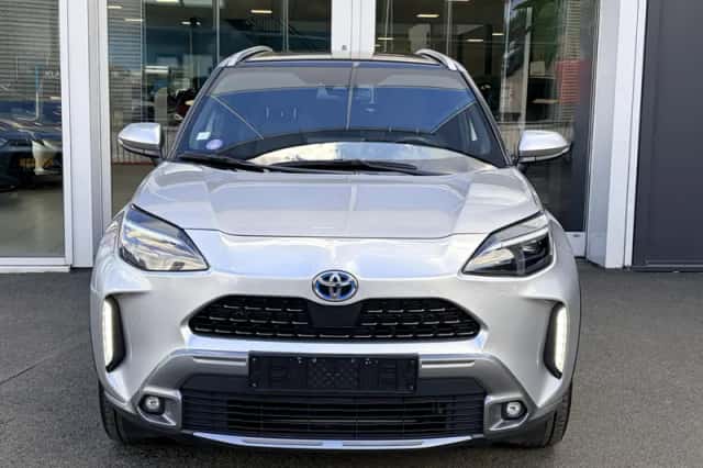 Toyota Yaris Cross (2022) thumbnail 2