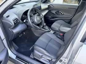Toyota Yaris Cross (2022) thumbnail 11