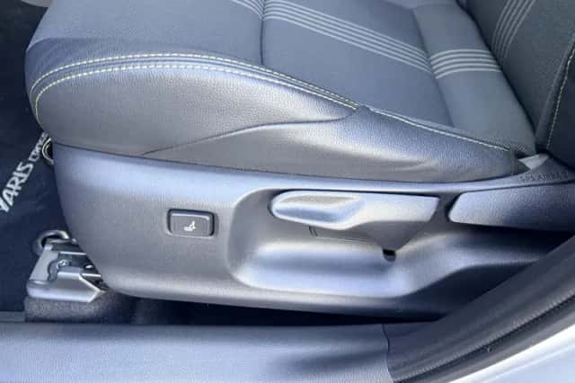 Toyota Yaris Cross (2022) thumbnail 12