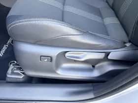 Toyota Yaris Cross (2022) thumbnail 12