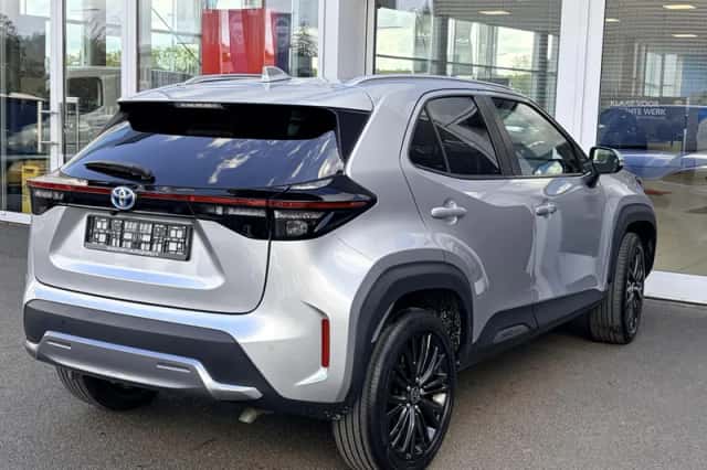 Toyota Yaris Cross (2022) thumbnail 8