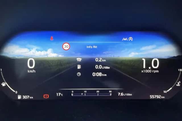 Kia Proceed (2023) thumbnail 11