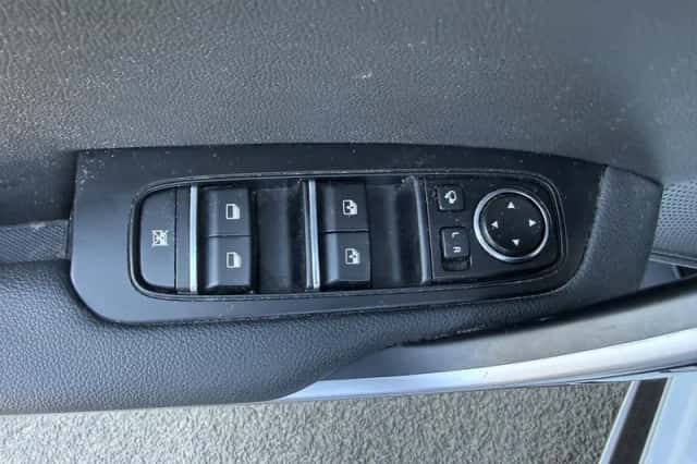 Kia Proceed (2023) thumbnail 21