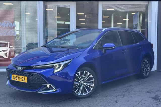 Toyota Corolla (2023)