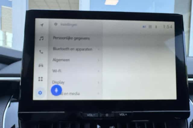 Toyota Corolla (2023) thumbnail 17