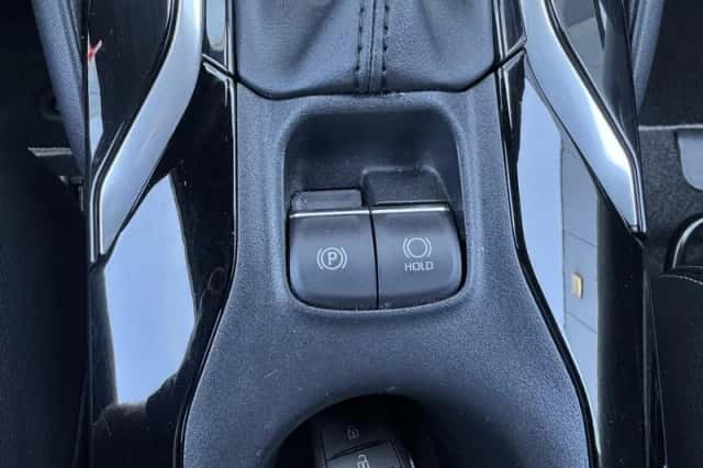Toyota Corolla (2023) thumbnail 18
