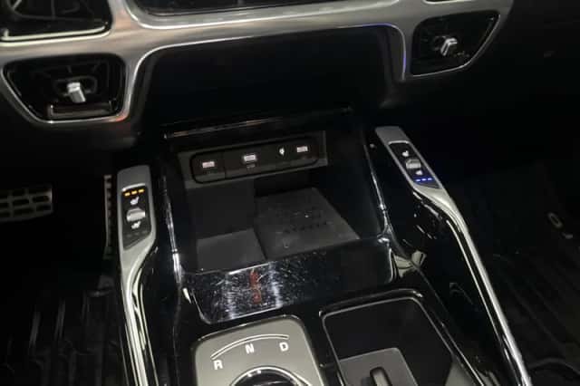Kia Sorento (2022) thumbnail 21