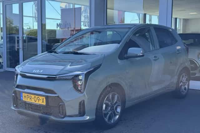 Kia Picanto (2025) thumbnail 4