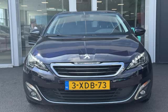 Peugeot 308 (2014) thumbnail 2