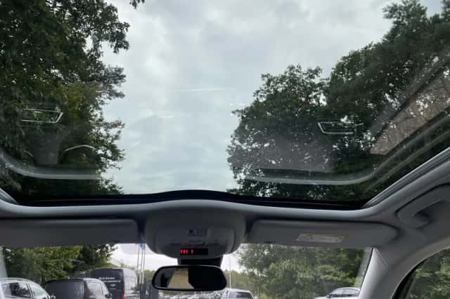 Peugeot 308 (2014) thumbnail 3