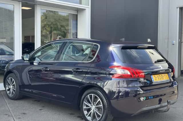 Peugeot 308 (2014) thumbnail 6
