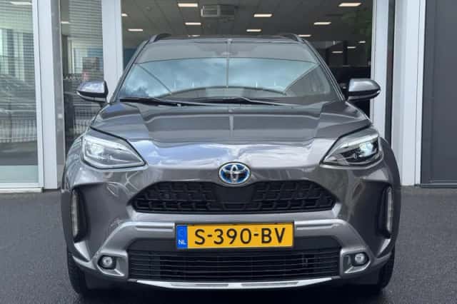 Toyota Yaris Cross (2023) thumbnail 2