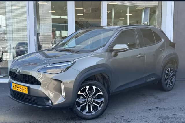 Toyota Yaris Cross (2025) thumbnail 1