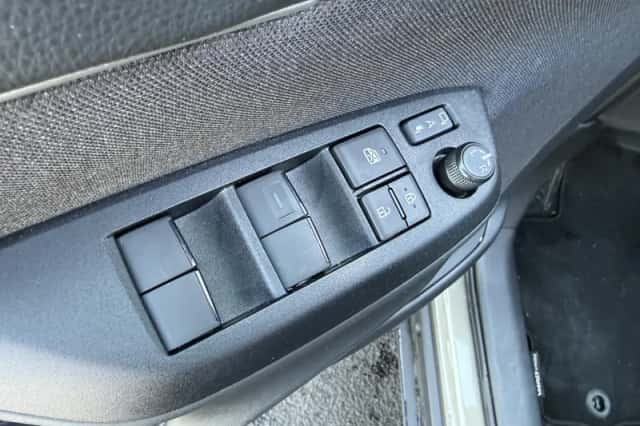 Toyota Yaris Cross (2025) thumbnail 21
