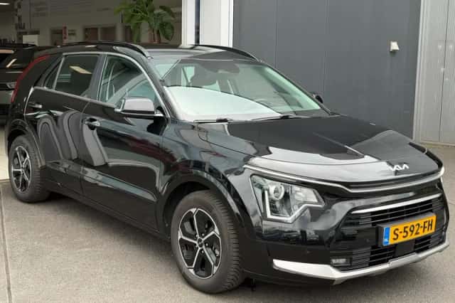 Kia Niro (2023) thumbnail 2