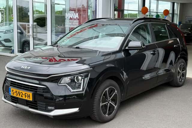 Kia Niro (2023) thumbnail 3