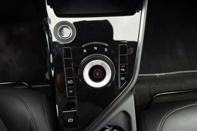 Kia Niro (2023) thumbnail 25