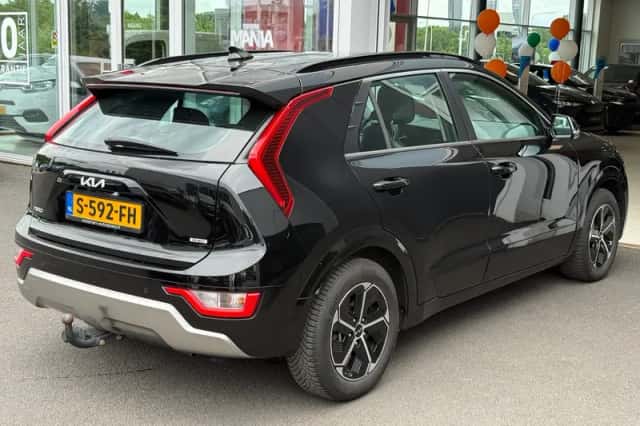 Kia Niro (2023) thumbnail 6
