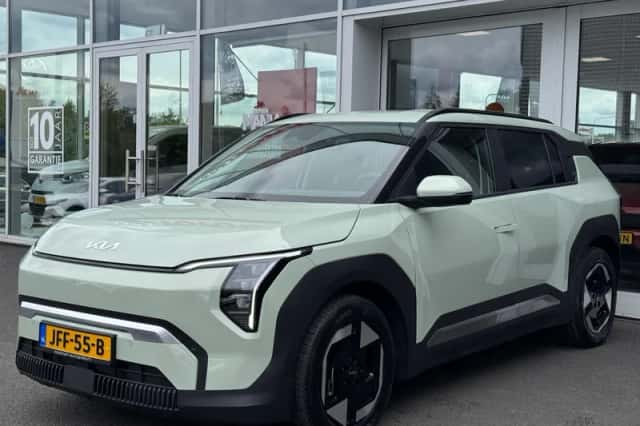 Kia EV3 (2025) thumbnail 4