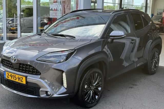 Toyota Yaris Cross (2024) thumbnail 4