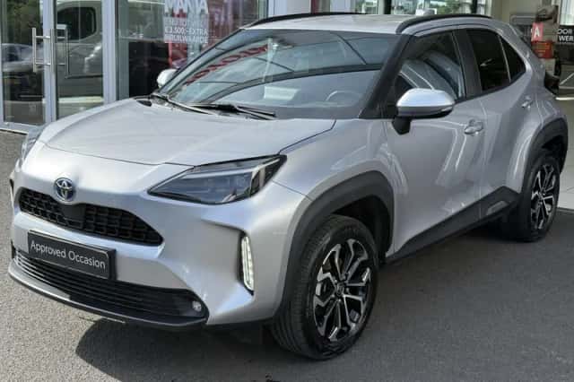 Toyota Yaris Cross (2023) thumbnail 4