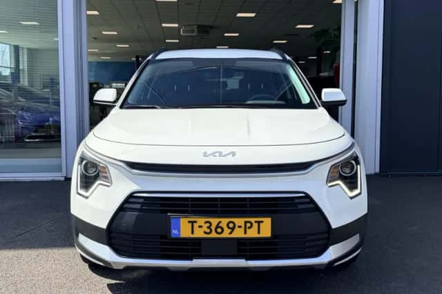 Kia Niro (2022) thumbnail 3