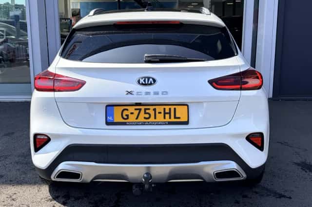 Kia XCeed (2019) thumbnail 6