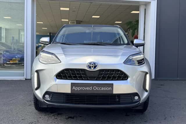 Toyota Yaris Cross (2022) thumbnail 3