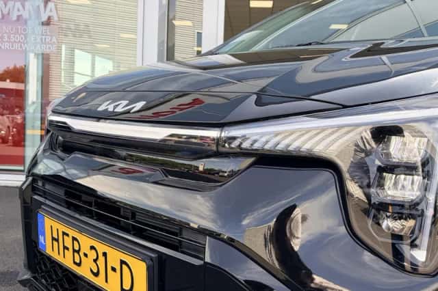 Kia Picanto (2025) thumbnail 3