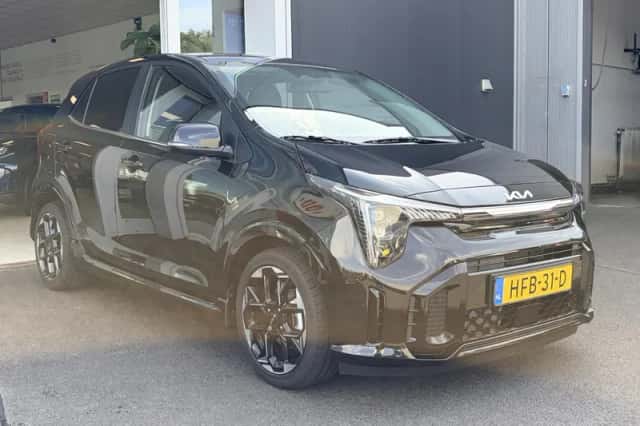 Kia Picanto (2025) thumbnail 5