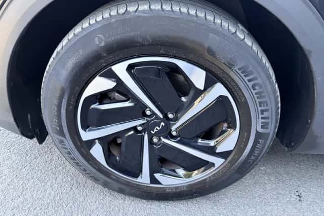 Kia Sportage (2022) thumbnail 5