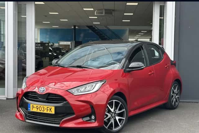 Toyota Yaris (2022) thumbnail 1