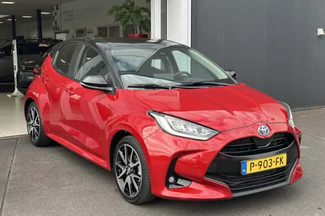 Toyota Yaris (2022) thumbnail 5