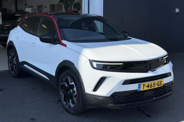 Opel Mokka-e (2023) thumbnail 2