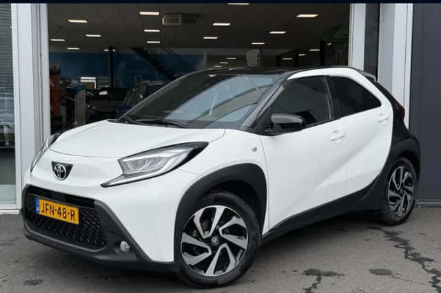Toyota Aygo (2025) thumbnail 1