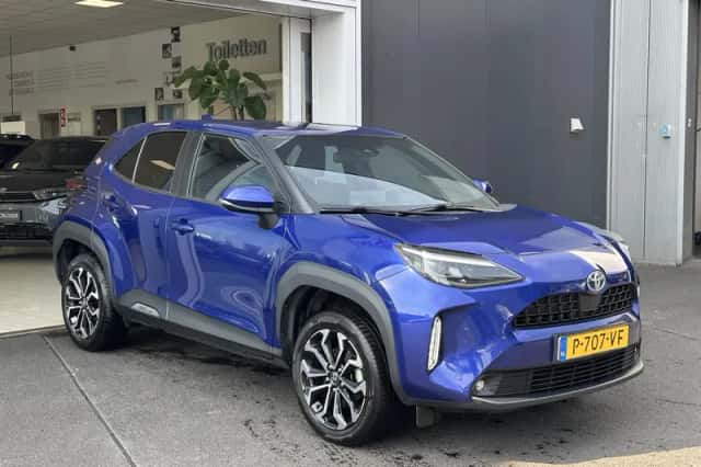 Toyota Yaris Cross (2022) thumbnail 2