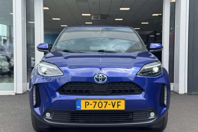 Toyota Yaris Cross (2022) thumbnail 2