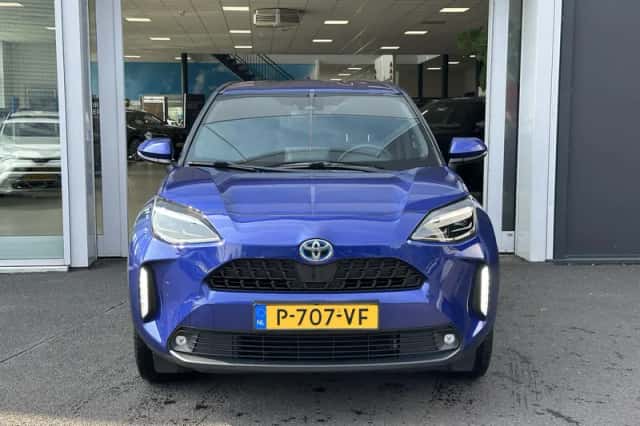 Toyota Yaris Cross (2022) thumbnail 3