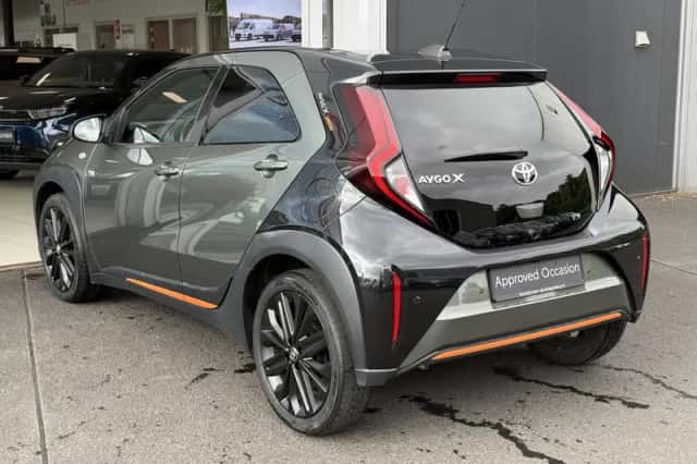 Toyota Aygo (2022) thumbnail 6